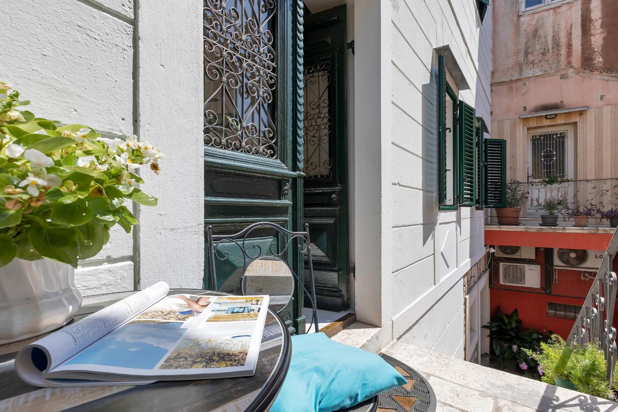 Apartment Dvor Kalalarga Makarska Exterior foto