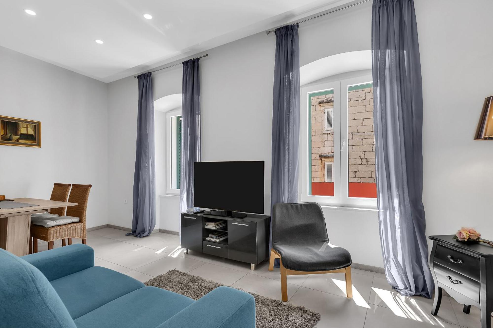 Apartment Dvor Kalalarga Makarska Exterior foto